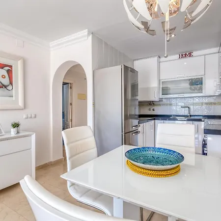 Hanami Puerto Alto Pa 3-5 Estepona