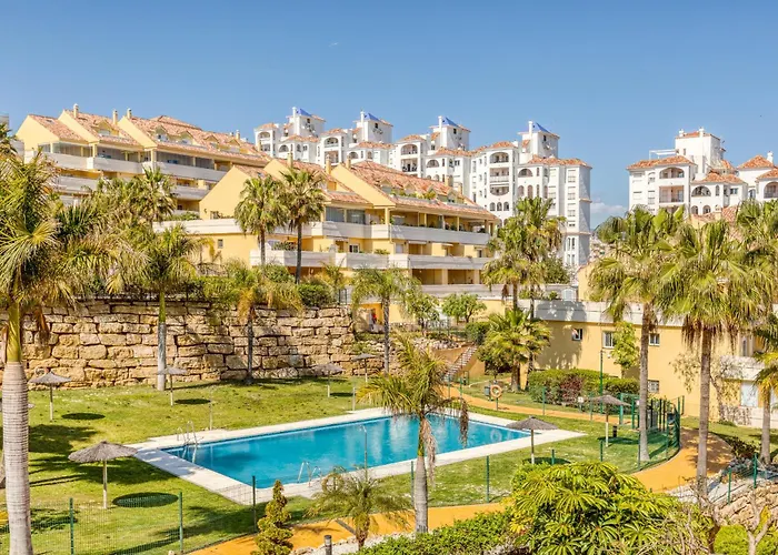 Hanami Puerto Alto Pa 3-5 Estepona