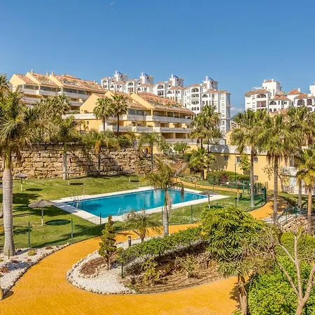 Hanami Puerto Alto Pa 3-5 Apartment Estepona